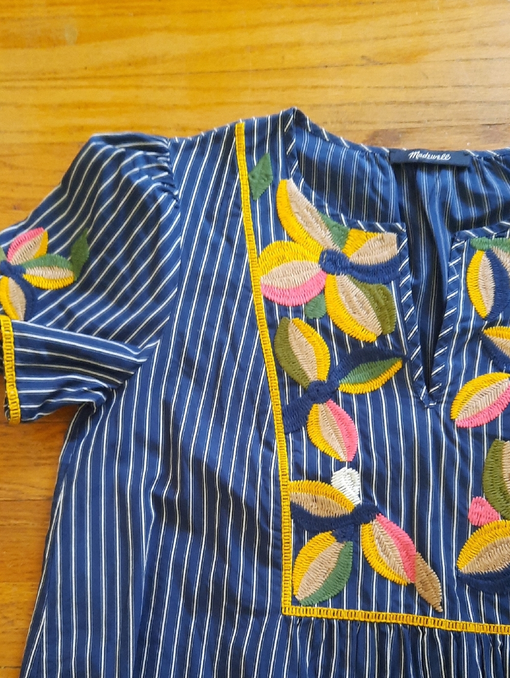 Madewell Fable Embrodiered Top Small - Picture 4 of 4